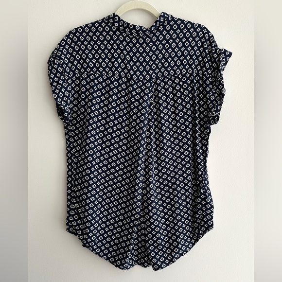 Jachs Girlfriend Diamond Aztec Print Button Down Polo, Large, Navy Blue/White - Picture 11 of 14
